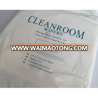 Polyester cleanroom cleaning wiper